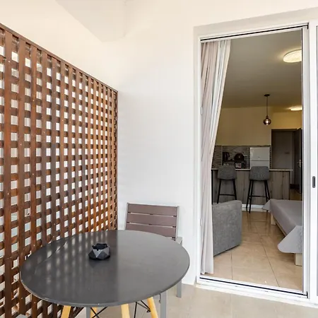 Danaos Seaside 103 With Pool In Tourist Area Apartment Paphos